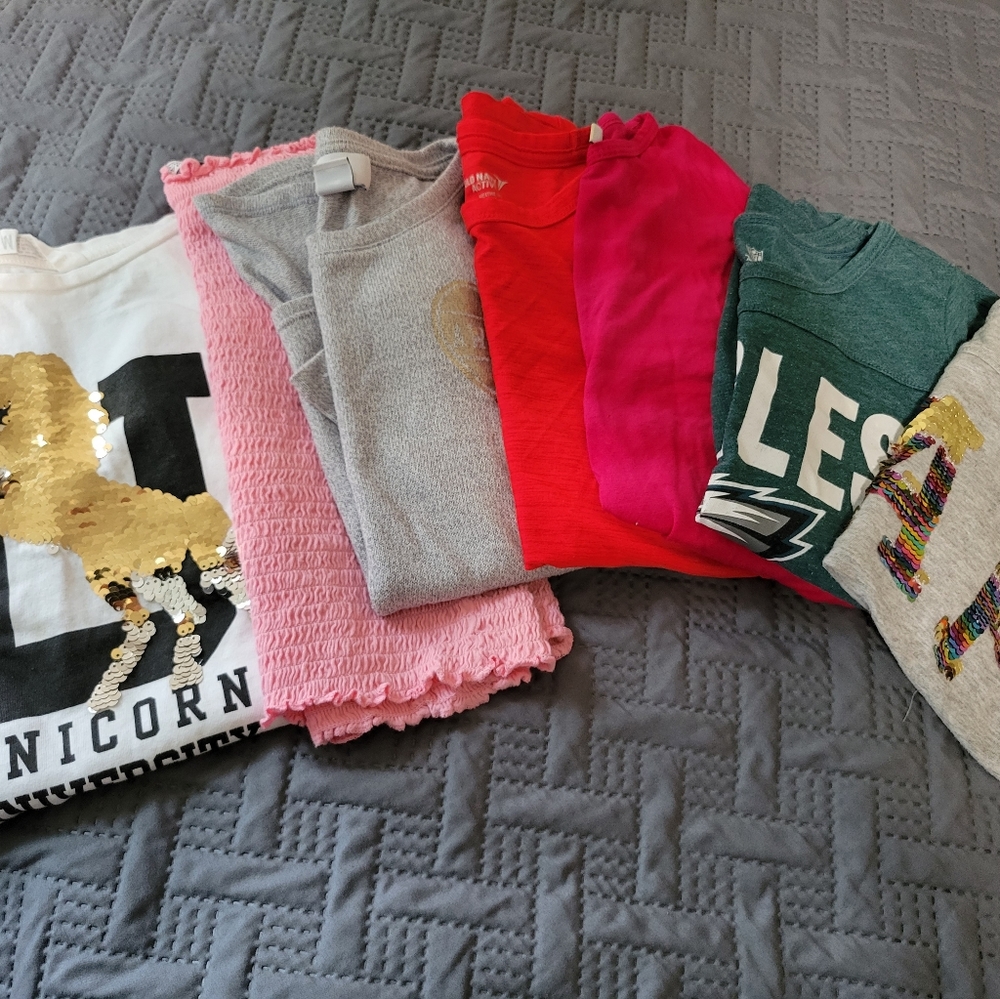 Girls size M lot shirts